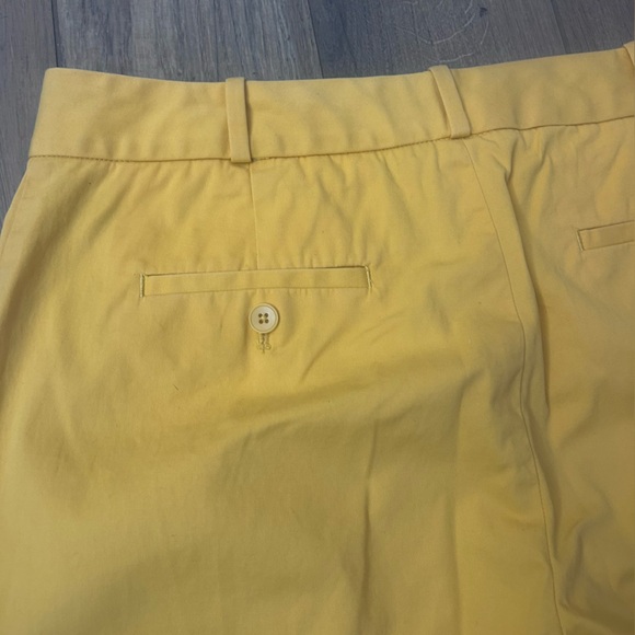 Talbots Crop Chino Pants Curvy Size 10 Daisy Yellow Mid-Rise Stretch Casual - Picture 8 of 9